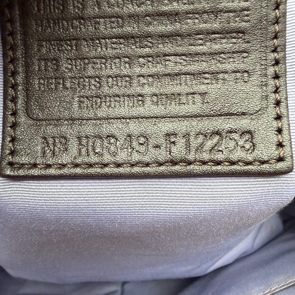 Coach Hamptons Signature Tote F12253 Brown Canvas Leather Trim Shoulder Bag Y2K - Picture 7 of 11